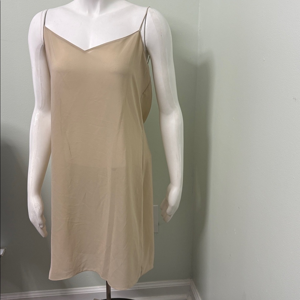 Theory nude slip size large